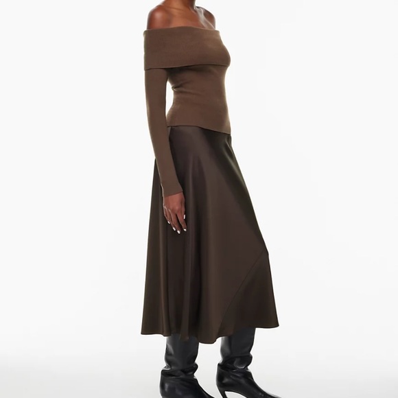 Wilfred off the shoulder sweater in size small in dark blush - Picture 3 of 15